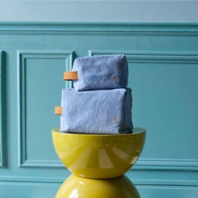 Bluetiful Cube Pouch Bag